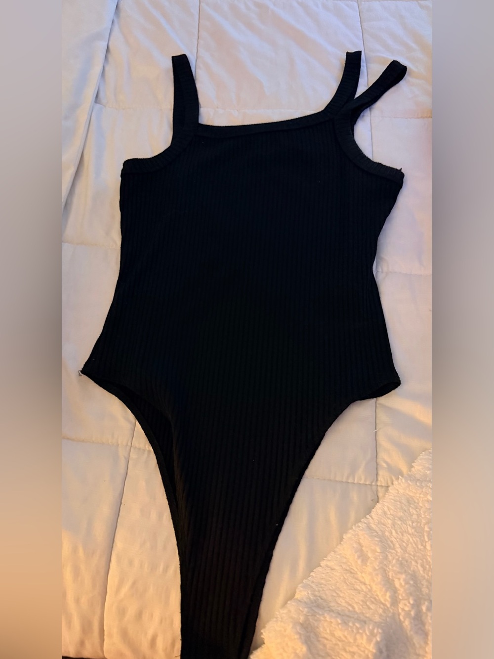 Black bodysuit size : large